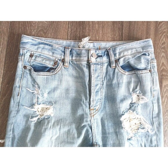 Free People Distressed Jeans Size 27 Crochet Lace Relaxed Ella Blue  Raw Hem - Picture 7 of 14